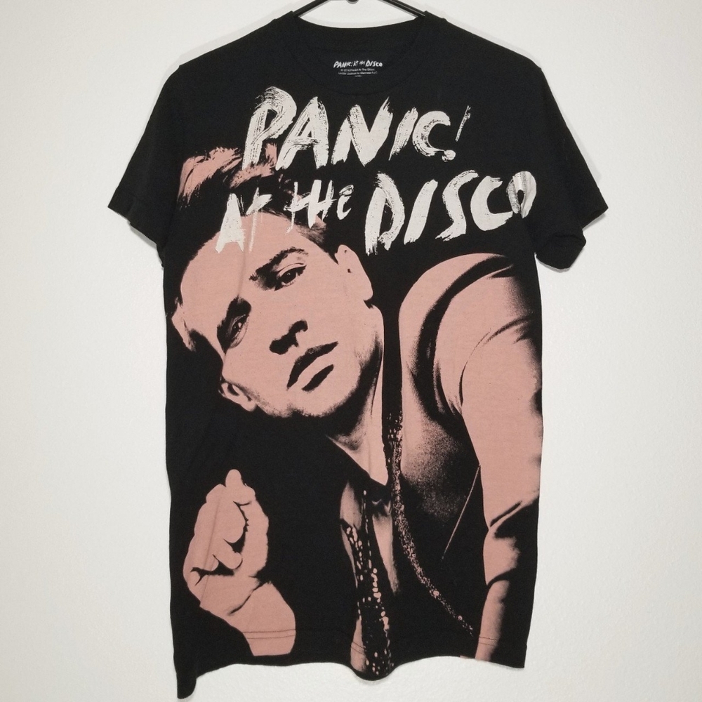 2018 Panic! At The Disco Brendon Urie band tee